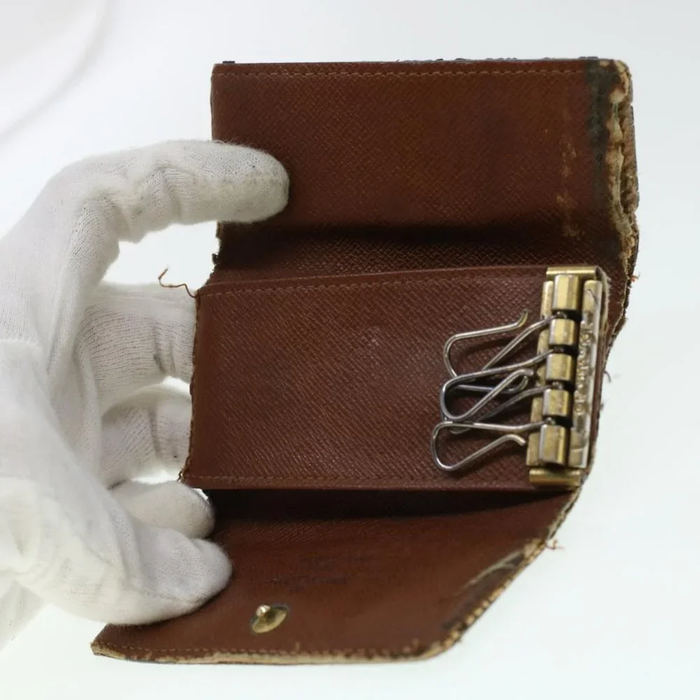 Louis Vuitton Monogram Key Holder/Wallet #1629***